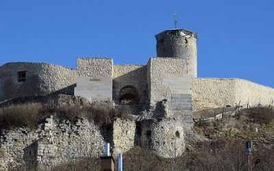 Dziegieć z miodem czyli o konserwacji ruin zamku Iłża